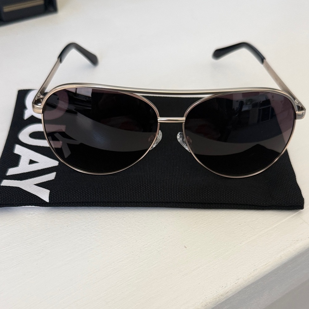 Quay Australia Silver Frame Black Lens Aviator Sunglasses - Classic Pilot
